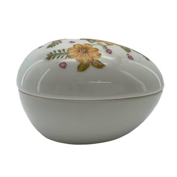 Vintage Lefton Egg Trinket Box Yellow Hand Painted Flowers EUC - Picture 2 of 10